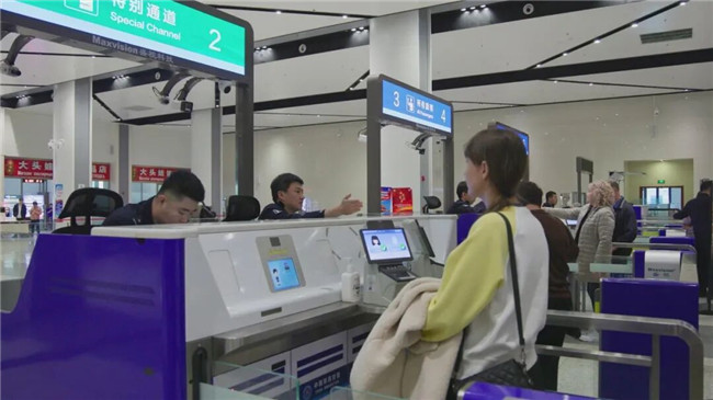 【开放发展跃升计划·文旅出圈赋能行动】5·19中国旅游日：俄罗斯游客“串门”忙跨境往来成常态