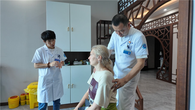 【绥芬河想不到的美】俄罗斯女企业家组团体验绥芬河中医康养