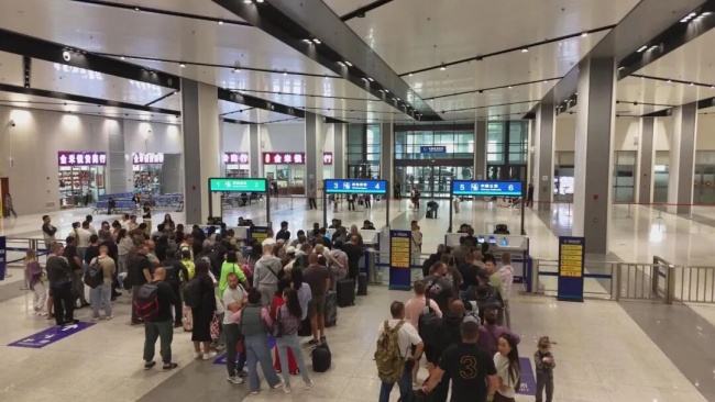 俄罗斯游客青睐绥芬河“旅游+购物+康养”体验模式